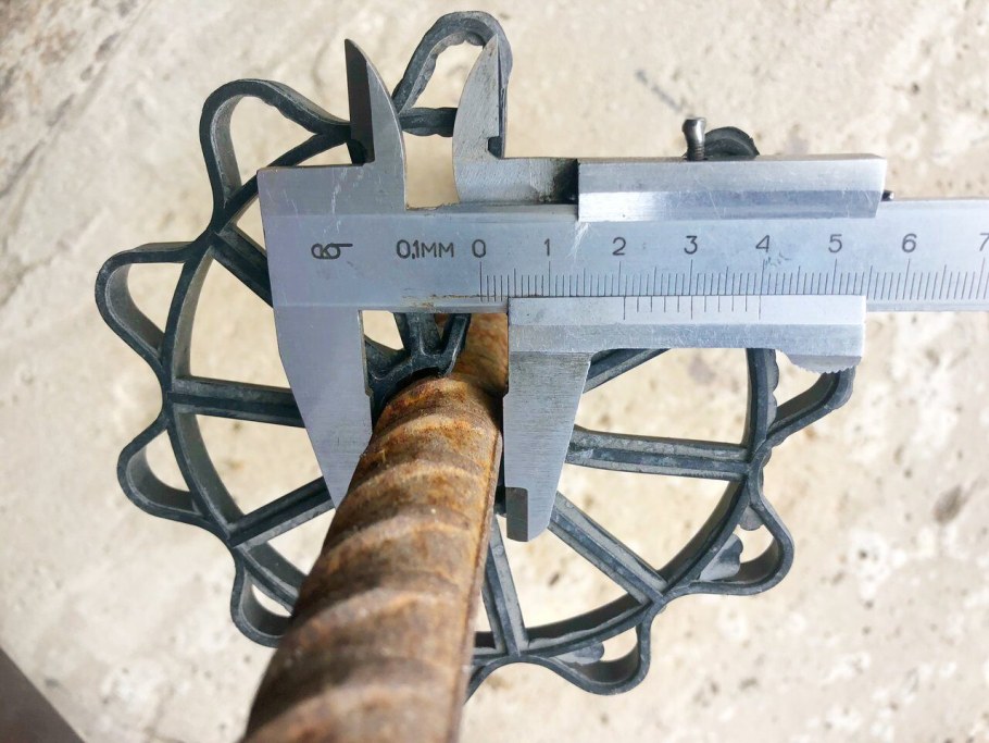 Фиксатор арматуры для бетона 50мм Сатурн