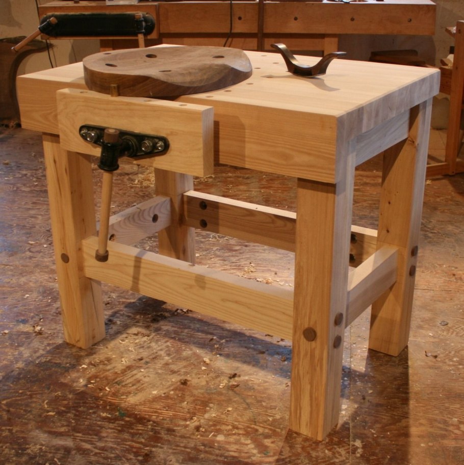 Верстак, рубанок, станок, древесина, мебель, мастерская.