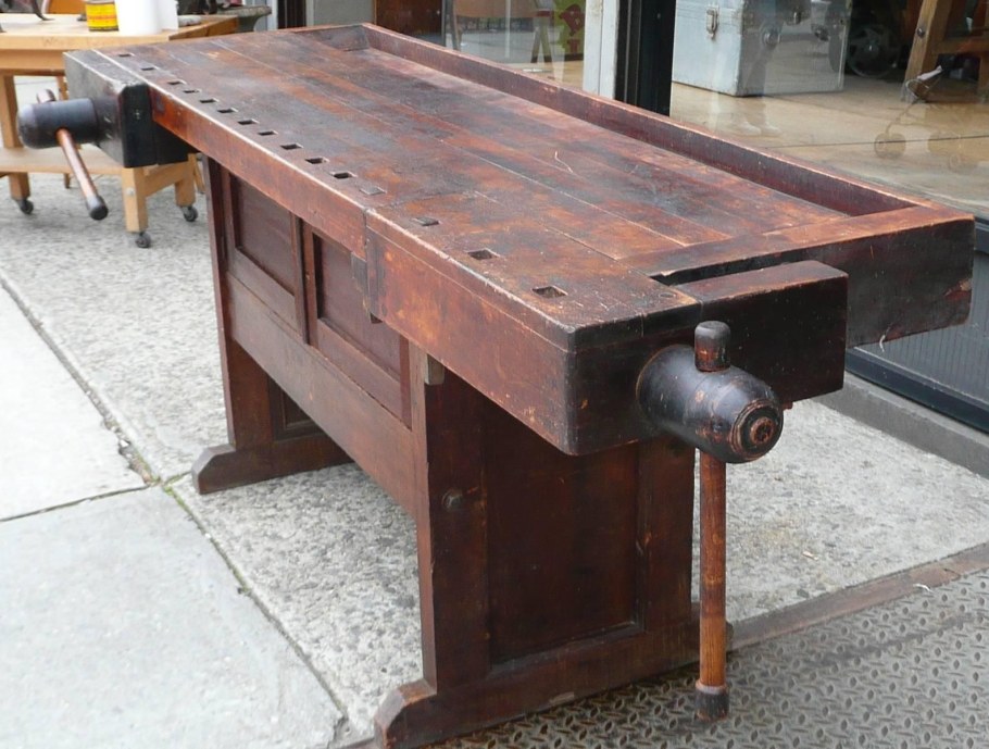 Верстак Hammacher Schlemmer