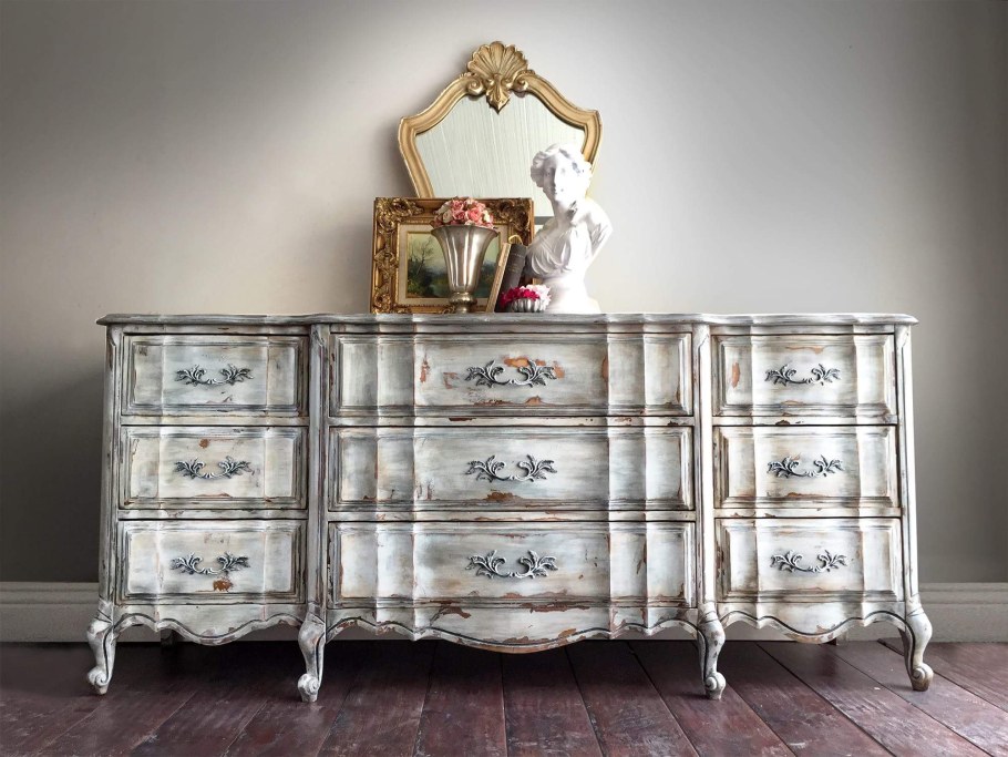 Комод в стиле шебби Китай купить