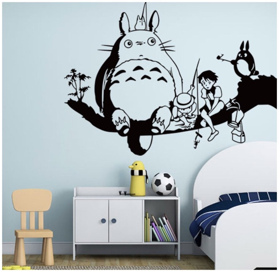 Креативные рисунки на стенах