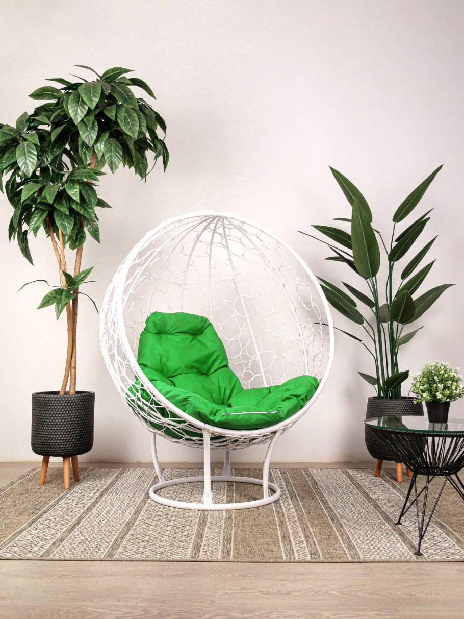 Кресло плетеное черное