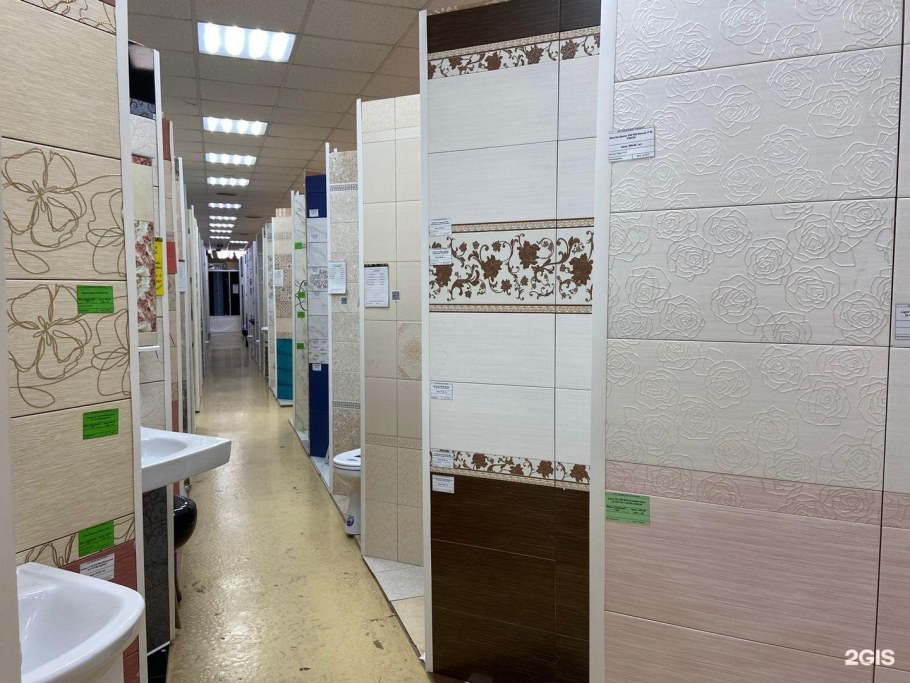 Пиастрелла, Тюмень, улица Коммунистическая