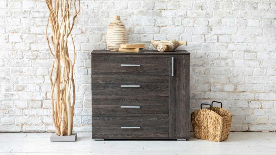 Комод Вайс 10.104