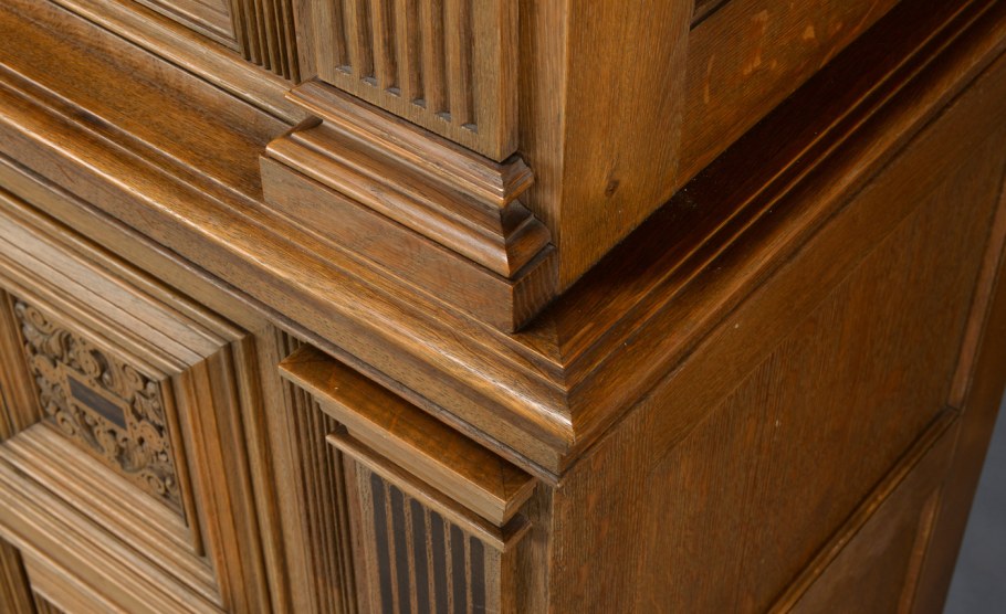 Комод из дерева