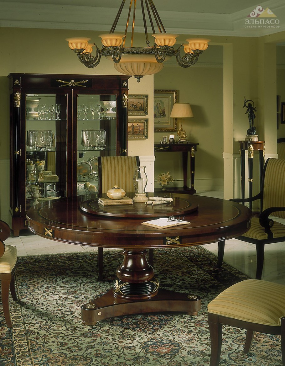 Испанская мебель для гостиной