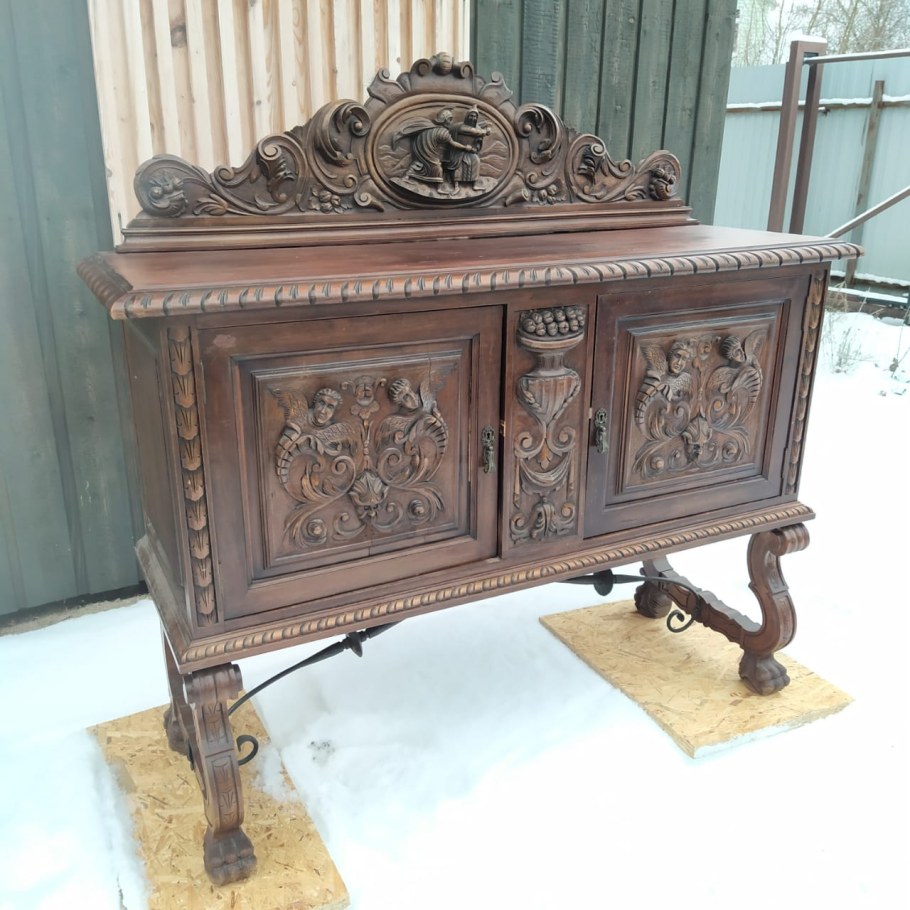 Комод испанский Ренессанс