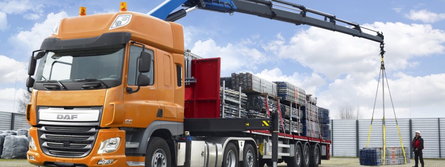 Перевозка строительных материалов в грузовых автомобилях