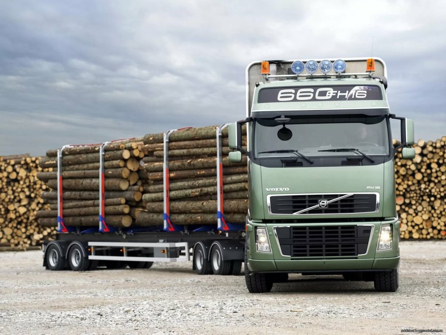 Volvo FH лесовоз