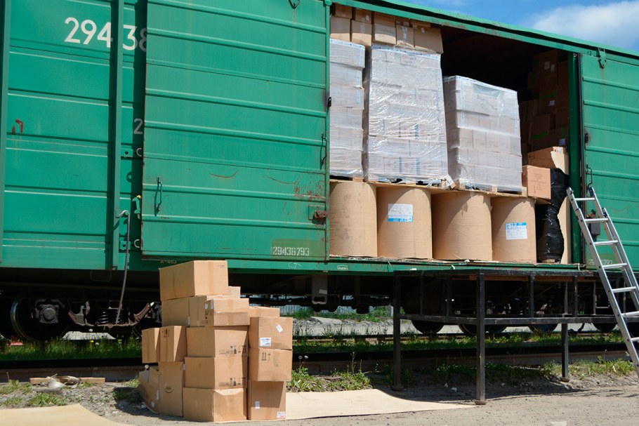 Погрузка крытых вагонов