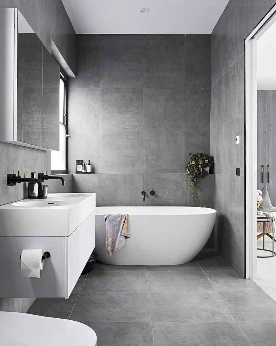 Ванная комната в серых тонах