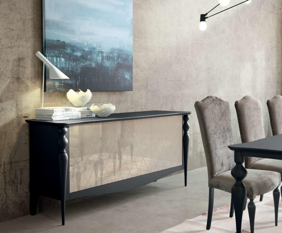 Mugali Galiano консоль