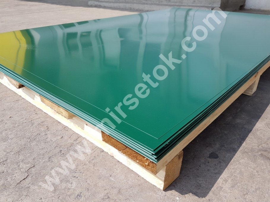 Лист оцинкованный 0.5х1250х2500 рал 5015