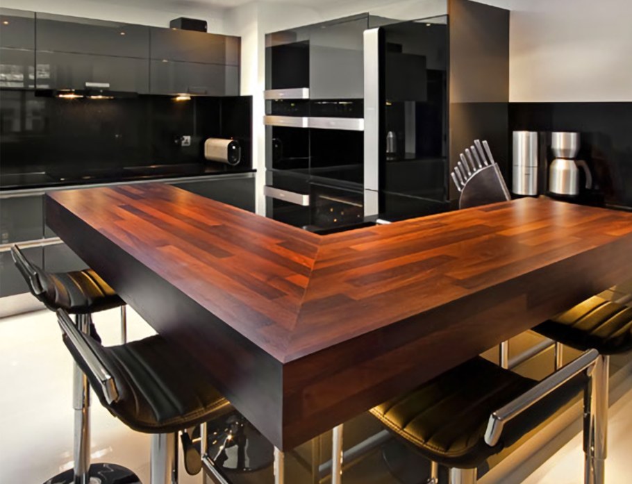 Деревянная столешница для барной стойки