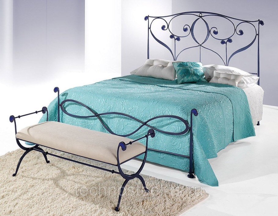 Кованые кровати Аквилон