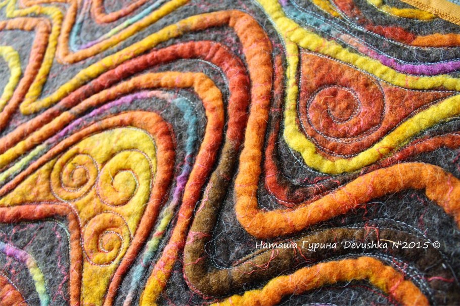 Валяный ковер