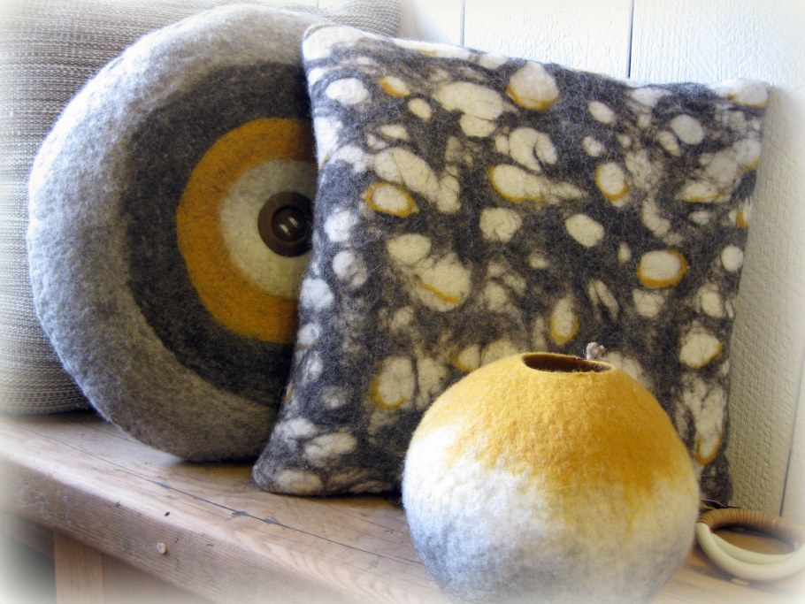 Подушки из Войлока