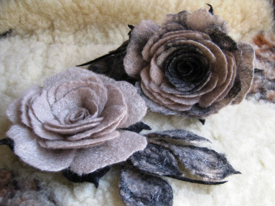 Цветы из Войлока