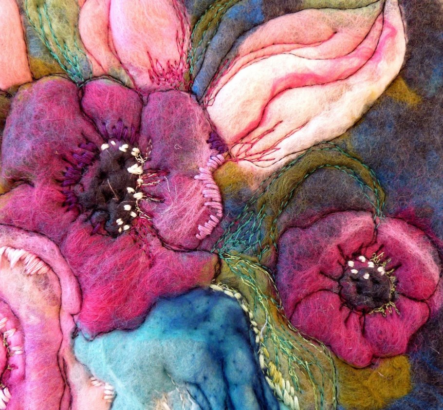 Сухое валяние на ткани