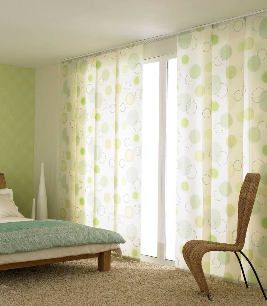 Шторы в спальню