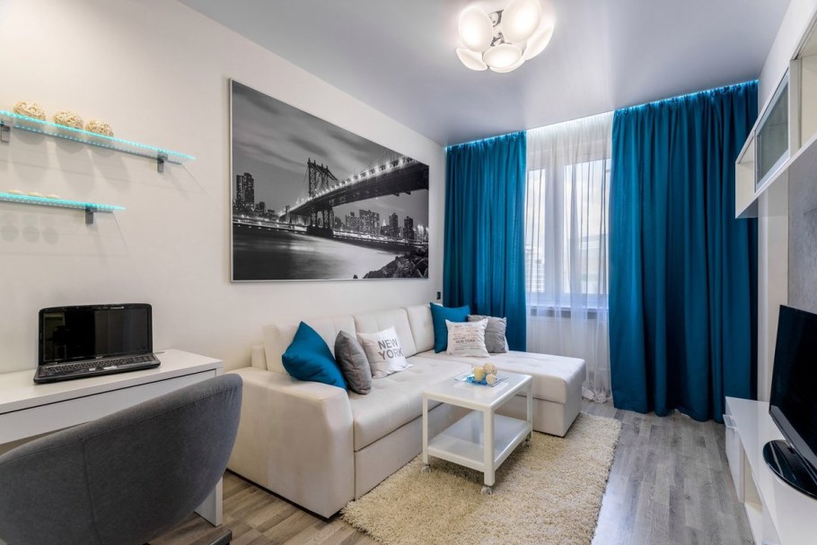 Интерьер квадратной комнаты