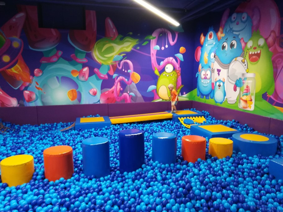 Zamania ТЦ Азовский