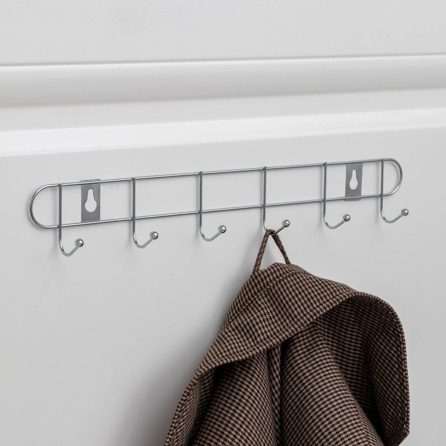 Вешалка настенная, 6 крючков