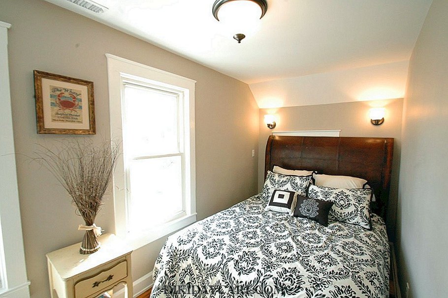 Маленькая узкая спальня