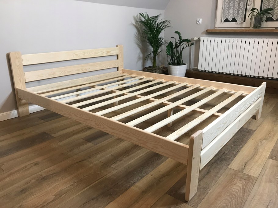 Кровать из массива 160х200