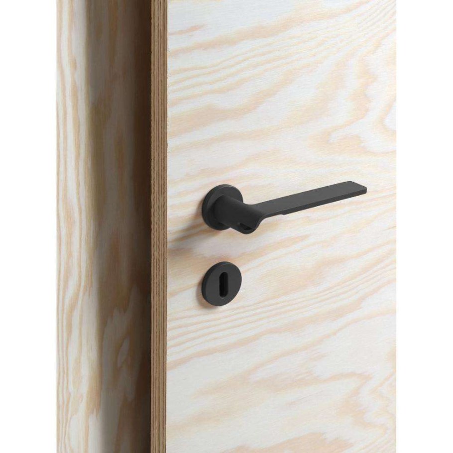 Дверь межкомнатная фанерная