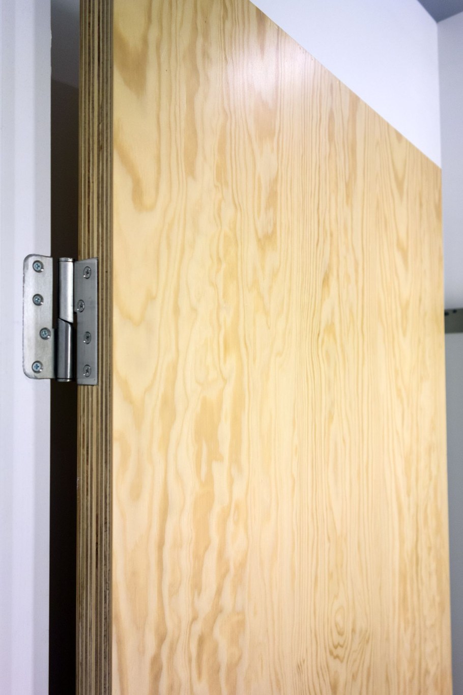 Двери из фанеры межкомнатные