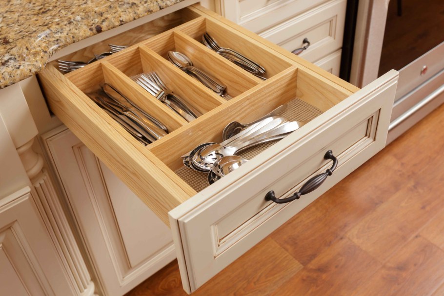 Ящик для метизов 205*135*110