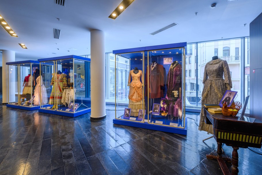 Старый парк в Кабардинке театр буфет