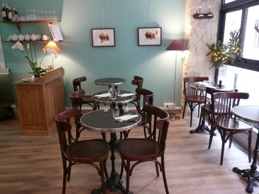 Венские стулья в интерьере кухни