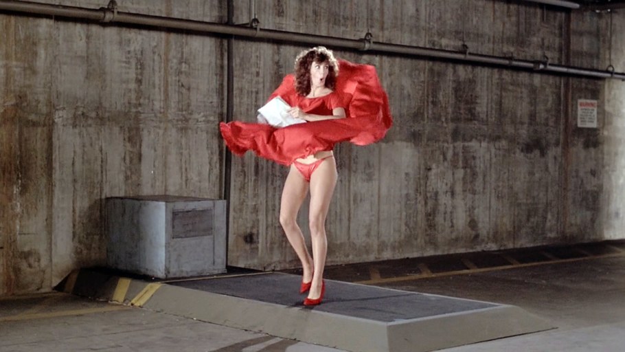 Келли ЛЕБРОК В Красном платье