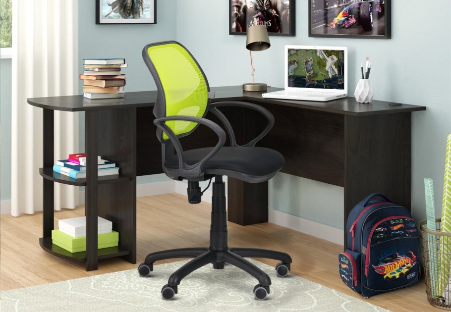 Детские компьютерные кресла в интерьере