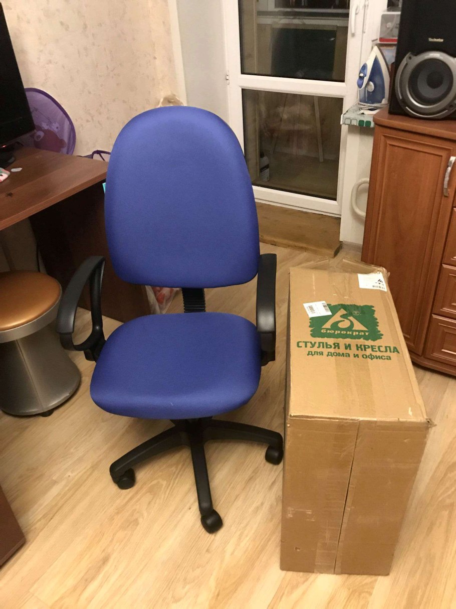 Коробка от компьютерного кресла