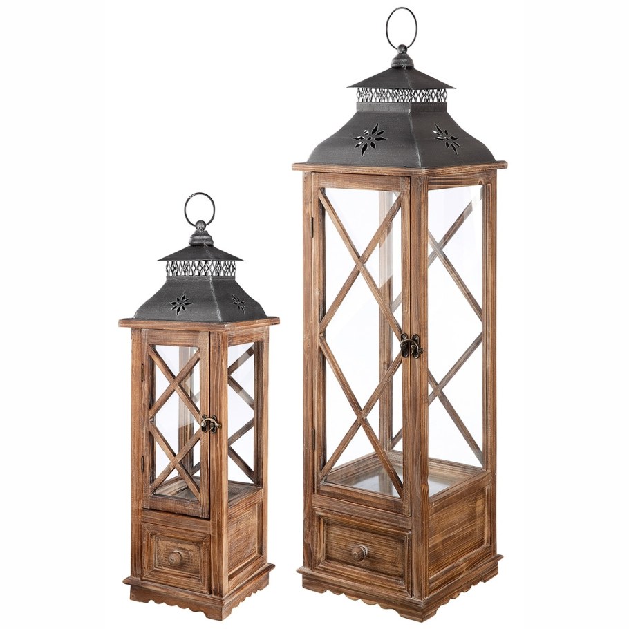 Подсвечник-фонарь напольный большой в интерьере