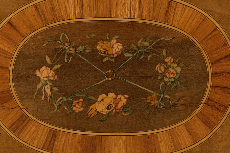 Инкрустация (интарсия, Маркетри и мозаика)