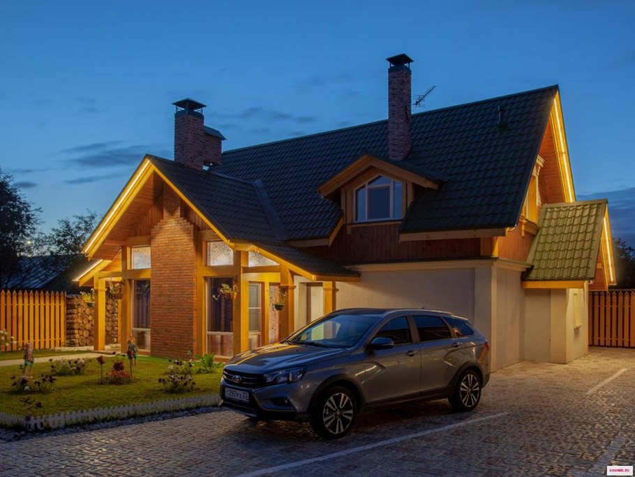 Дом с гаражом