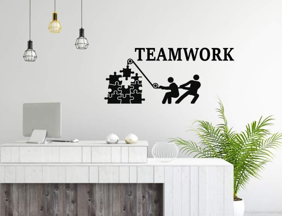 Виниловые наклейки в офис