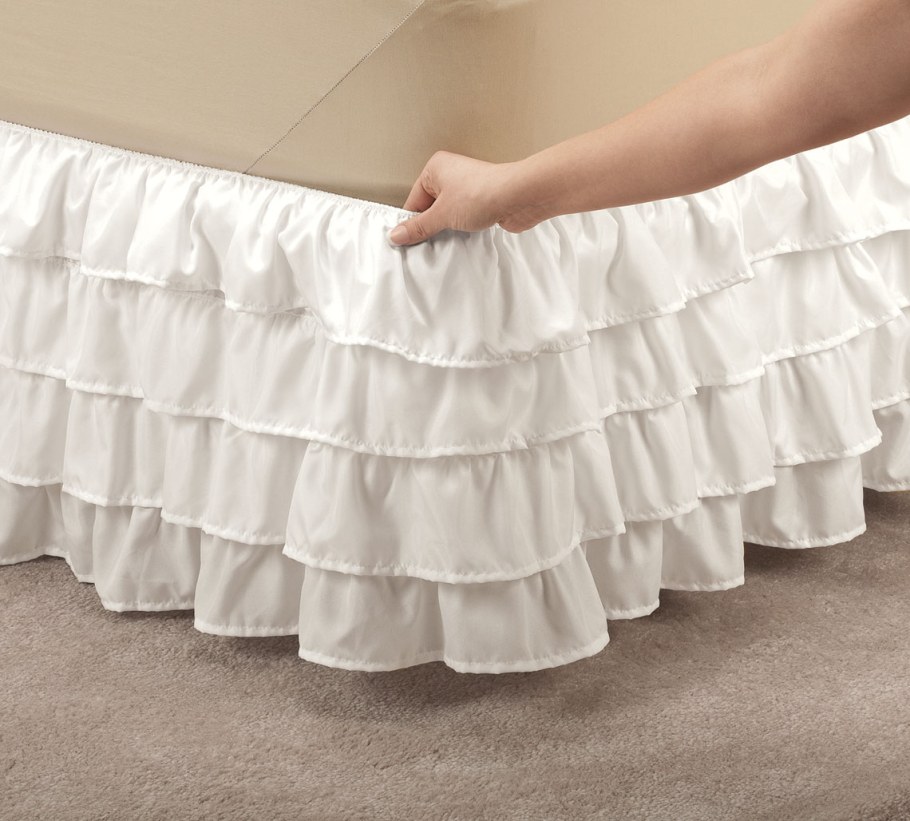 Подзор для кровати на резинке