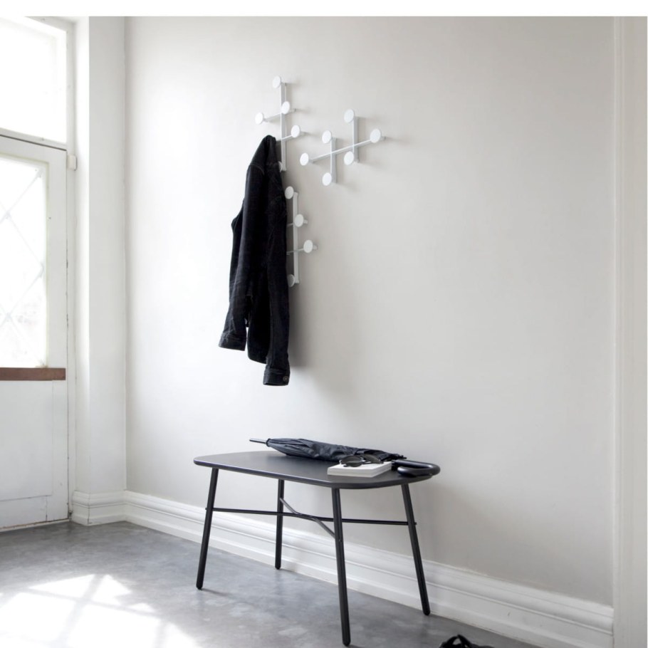 Menu Afteroom Coat Hanger