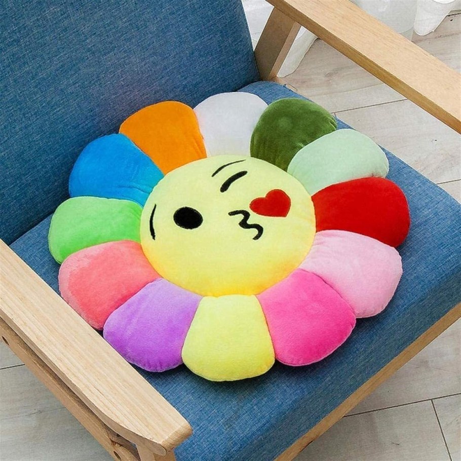 Мягкая подушка на стал