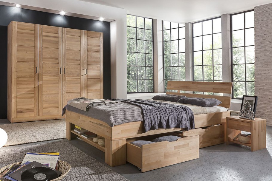 Спальня из дерева