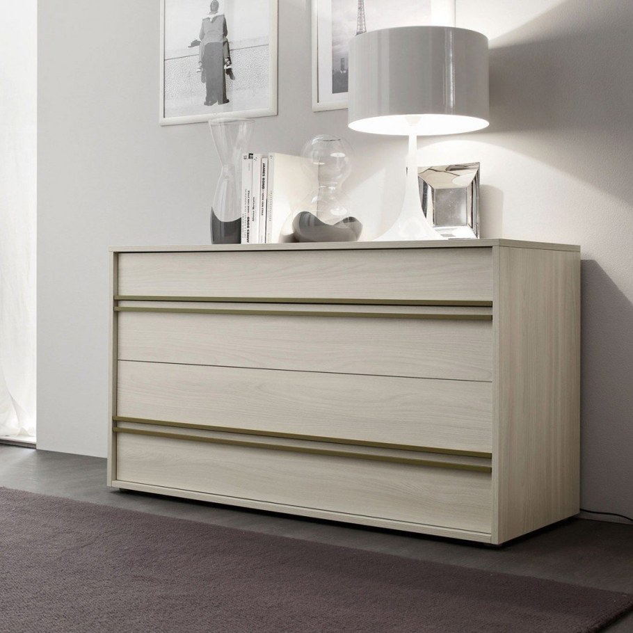 Комод в современном стиле