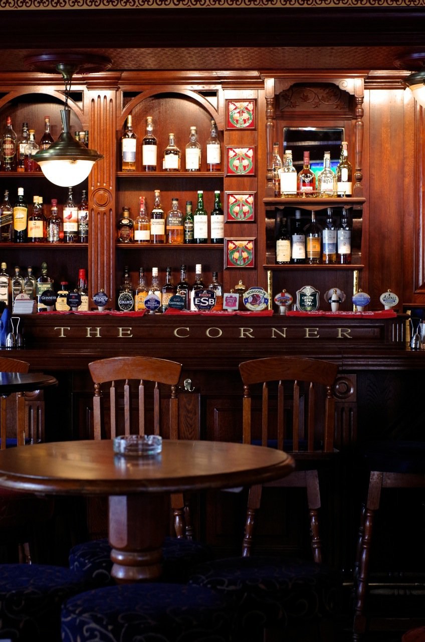 Входная группа паб Бельгия