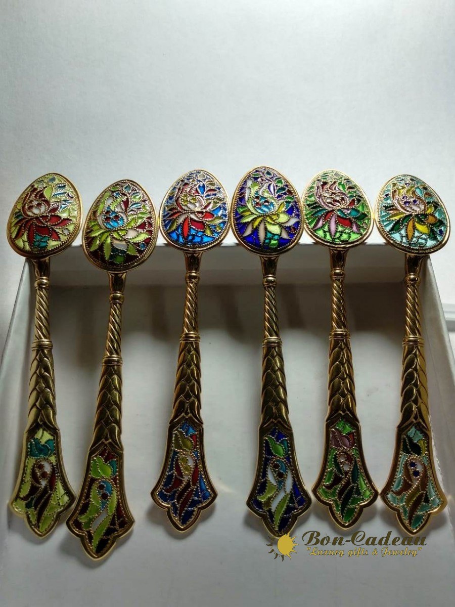 Витражная финифть