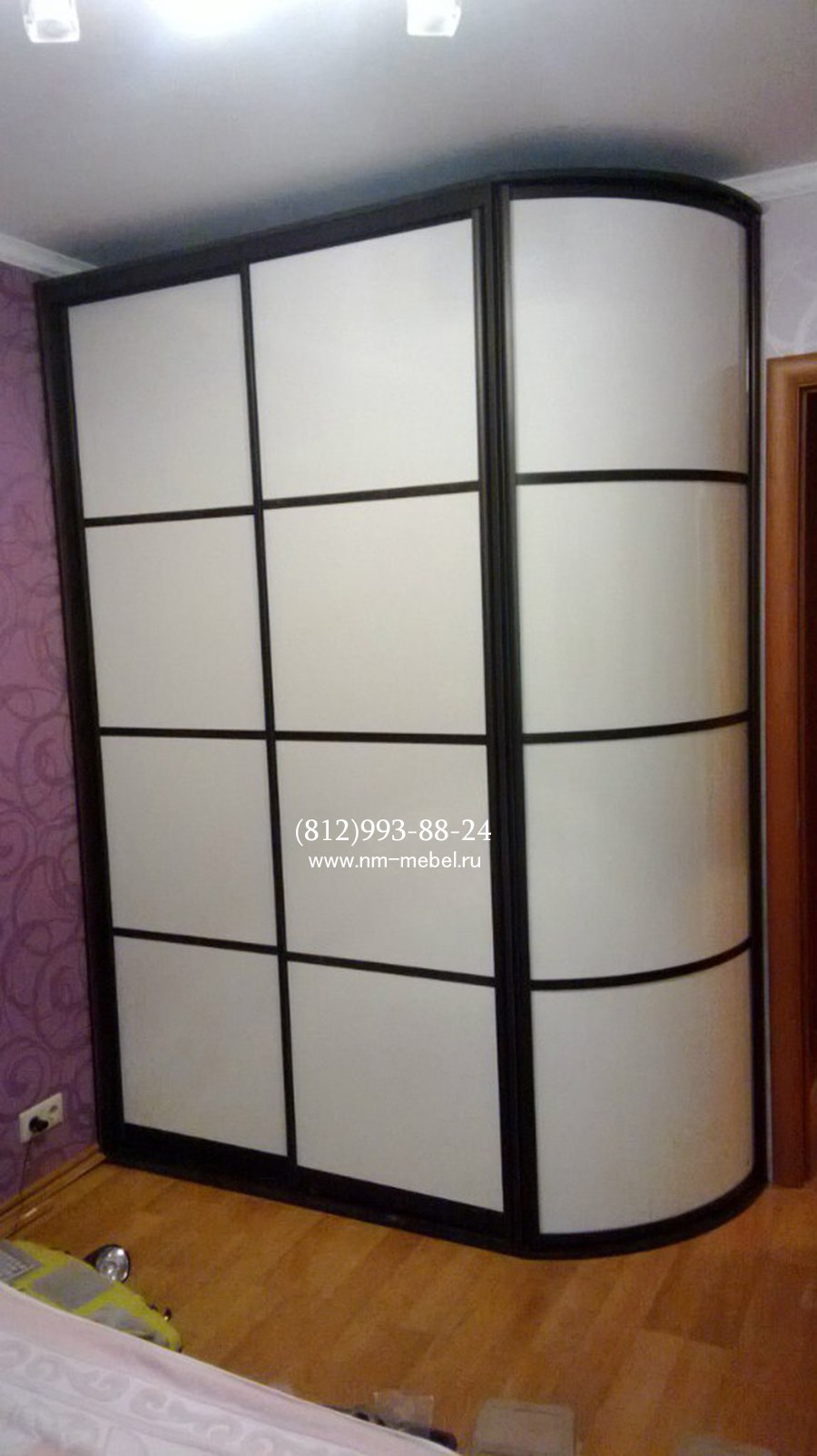 Шкаф купе с круглым углом