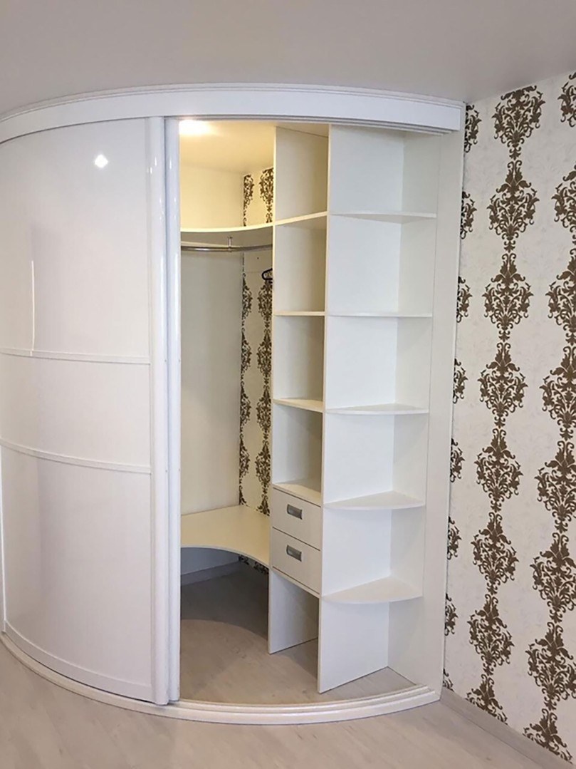 Шкаф-купе радиусный комфорт радиусный 1.8